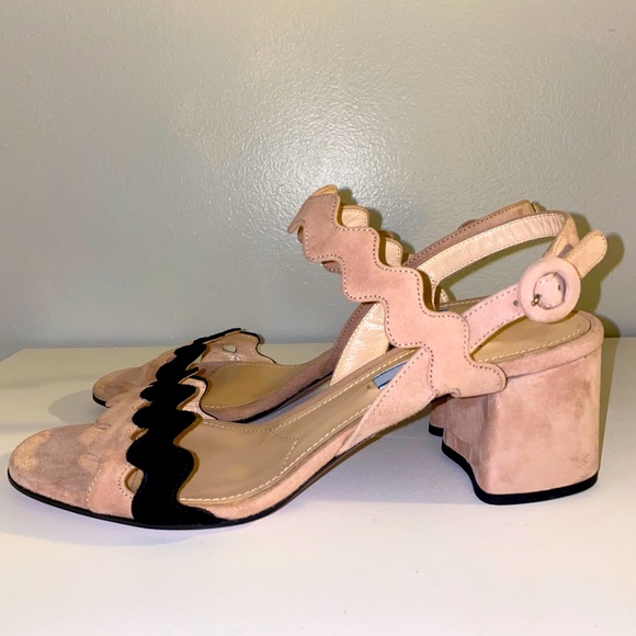 PRADA HEELS - Picture 1 of 6